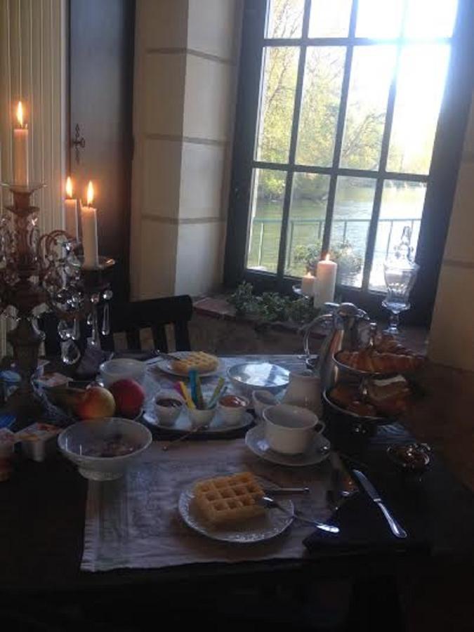 Bed and Breakfast Moulin De La Chevriere Saché Zewnętrze zdjęcie